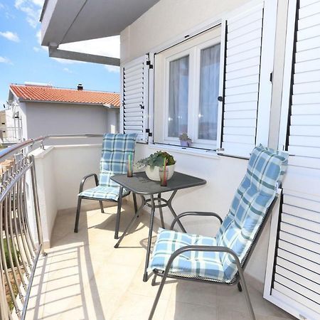 Apartman Kristian Trogir Bagian luar foto
