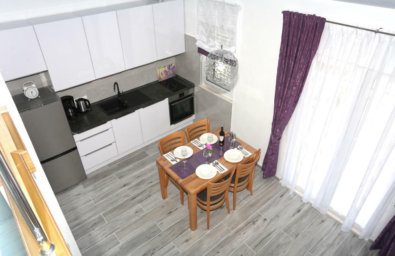 Apartman Kristian Trogir Bagian luar foto