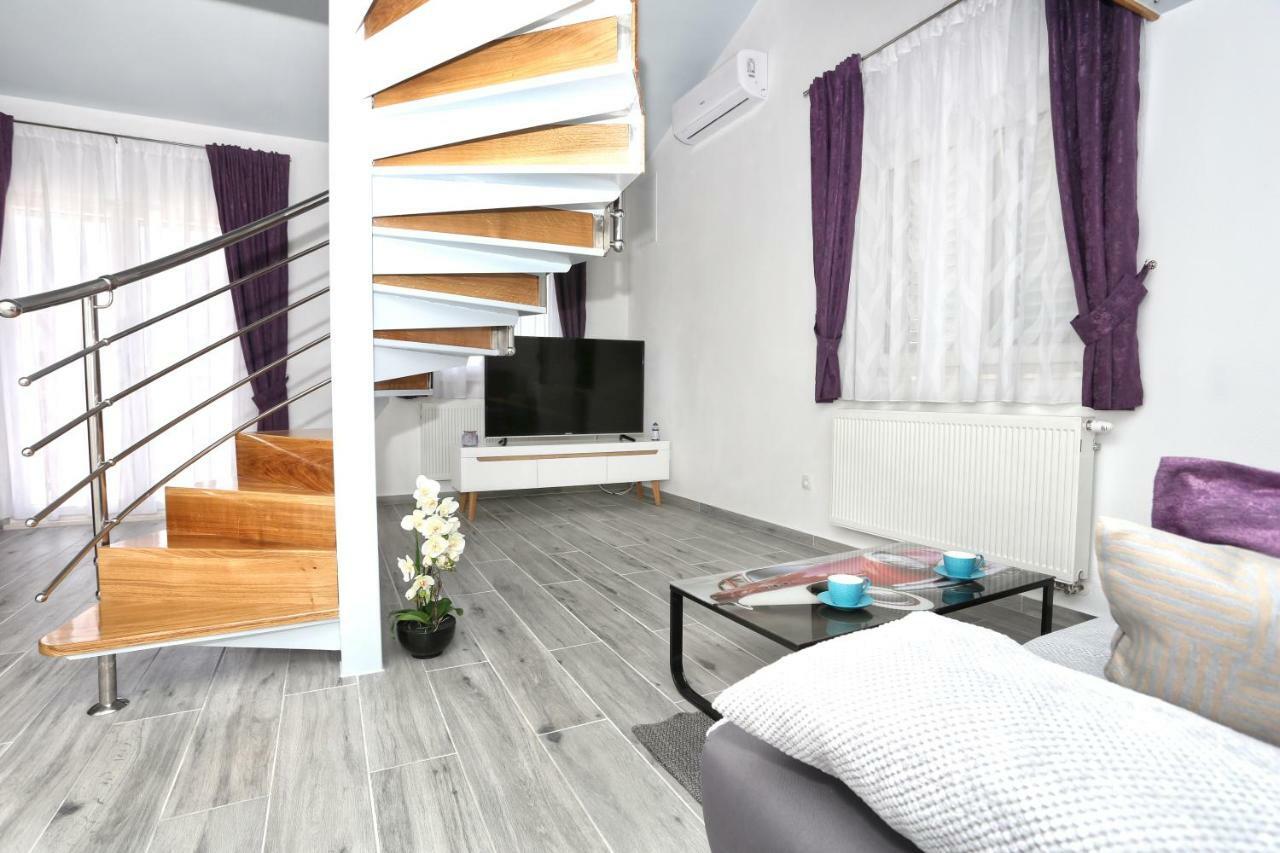 Apartman Kristian Trogir Bagian luar foto