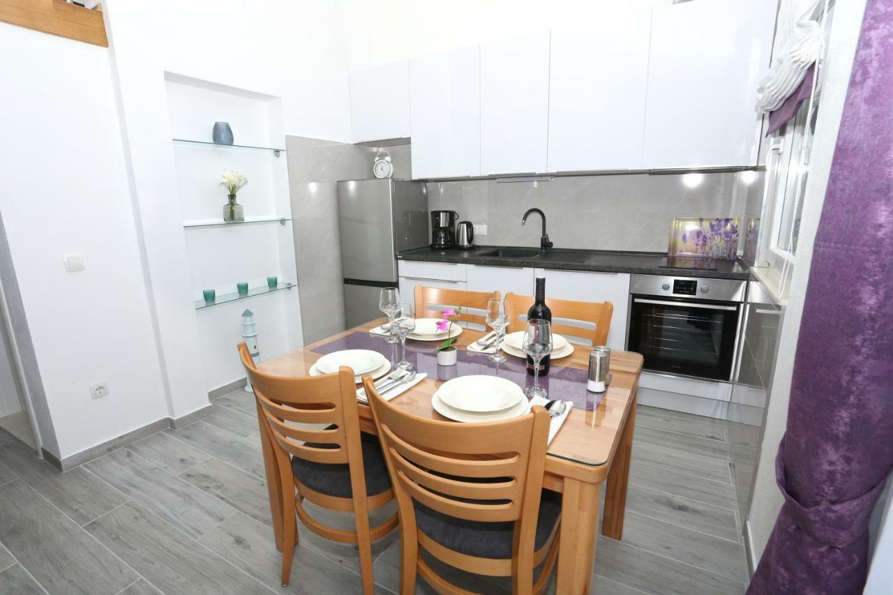 Apartman Kristian Trogir Bagian luar foto