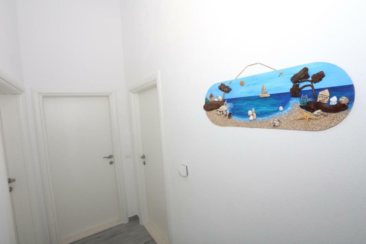 Apartman Kristian Trogir Bagian luar foto